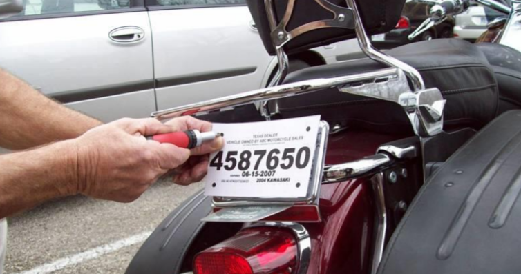 Placas Temporales para Motos en Texas