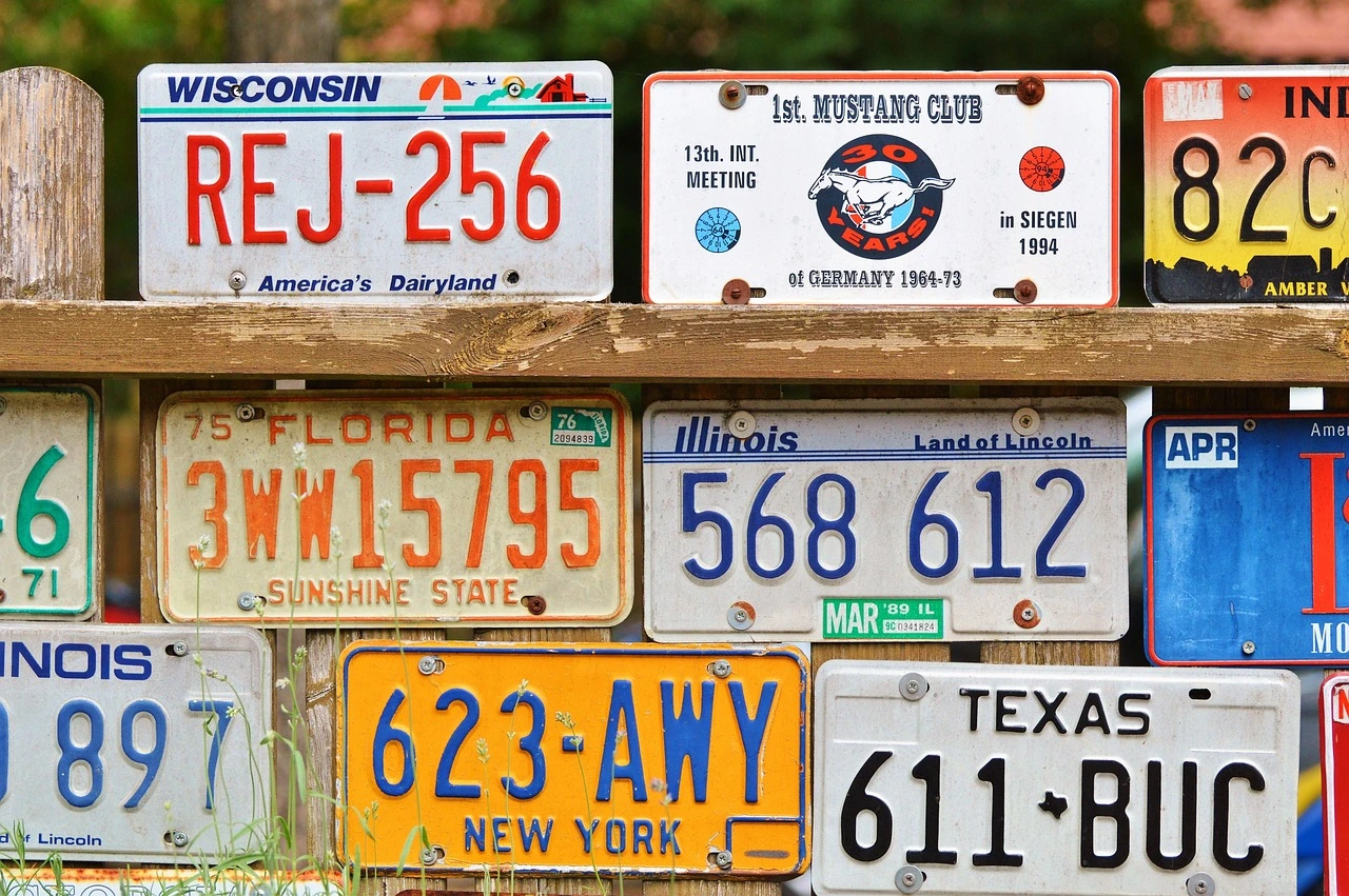 Solicitud placas de metal en Texas