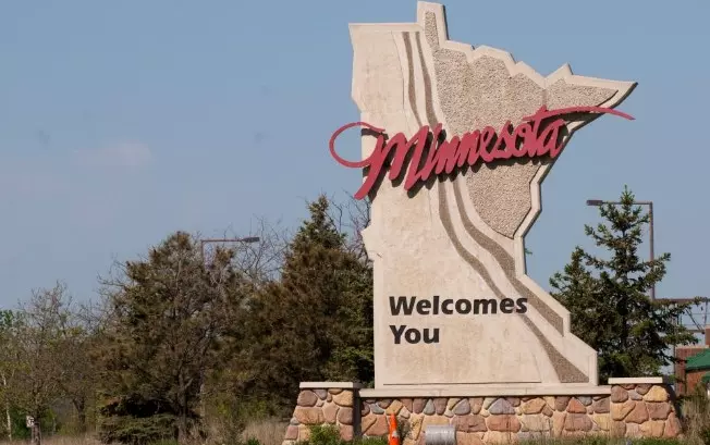 Cómo solicitar placas temporaes en Minnesota