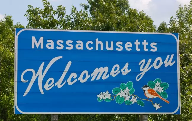 Cómo solicitar placas temporales en Massachussetts